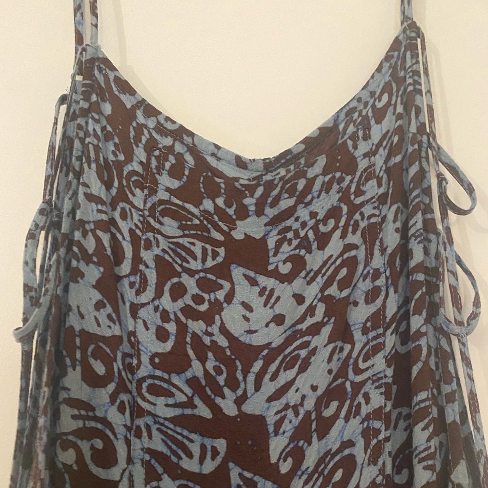 Urban Outfitters ecote jumpsuit. Brown and blue patter size M.